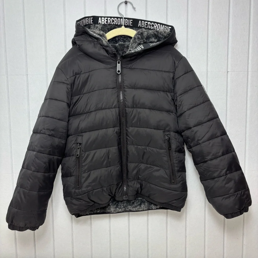 Abercrombie Kids Black Puffer Warm Jacket faux fur lining Size‎ 5/6